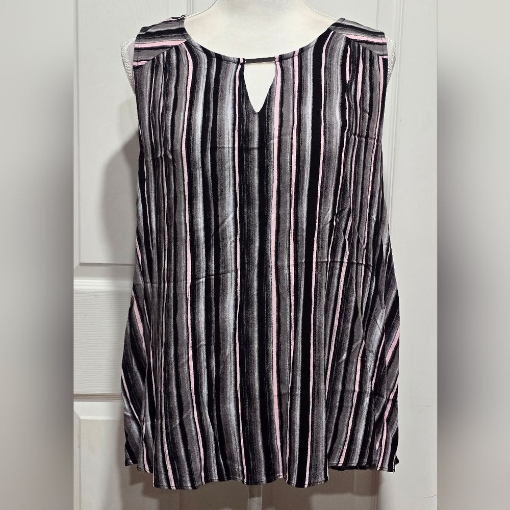 Torrid Black & Pink Striped Keyhole Tank Top Blouse